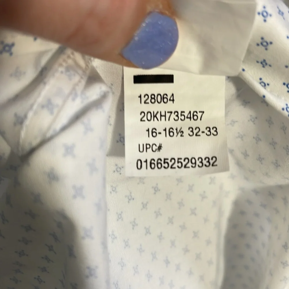 Men’s Van Heusen dress shirt - Picture 6 of 6